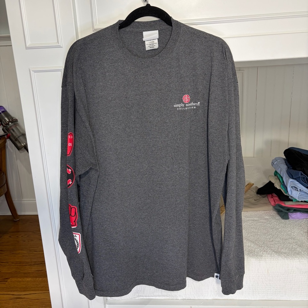 Simply Southern Tailgates & Touchdowns "Go Team" Heather Grey Long Sleeve Tee - Picture 5 of 14